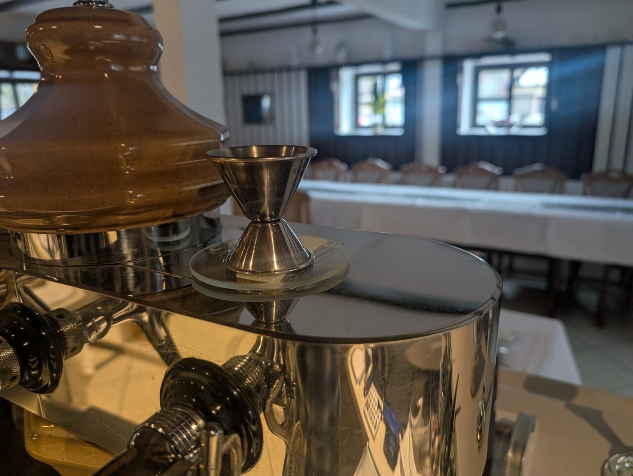 Messing-Zapfanlage im Restaurant